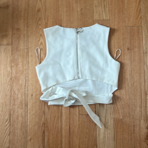 chicwish crop top - Picture 2 of 2